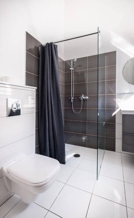 Andrassy Garden Apartment In Center Budapest Esterno foto